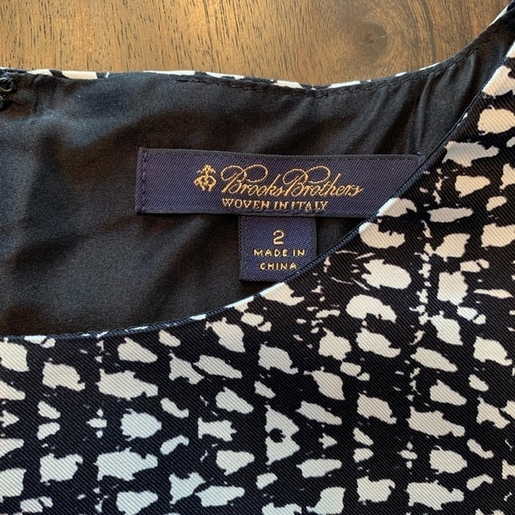 Brooks Brothers Dress 100% Silk Size 2 Short Sleeves Lined Midi Abstract Print. - Picture 11 of 16
